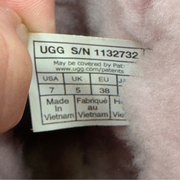 UGG Bailey Bow Pink Metallic Short Boots - Picture 9 of 12